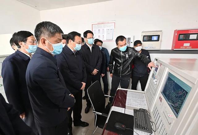 “五一”劳动节，宁夏回族自治区党委书记梁言顺带领专家暗访 第2张