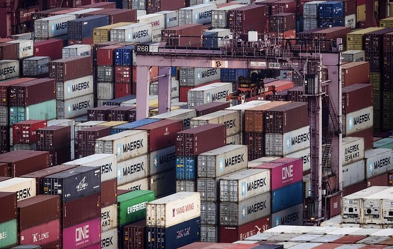 85%的集装箱运输公司暂停红海航线，行业再现运价跳涨、一舱难求