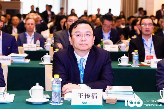 王传福：预计未来三个月，新能源汽车渗透率可能突破50%，形成市场主导地位